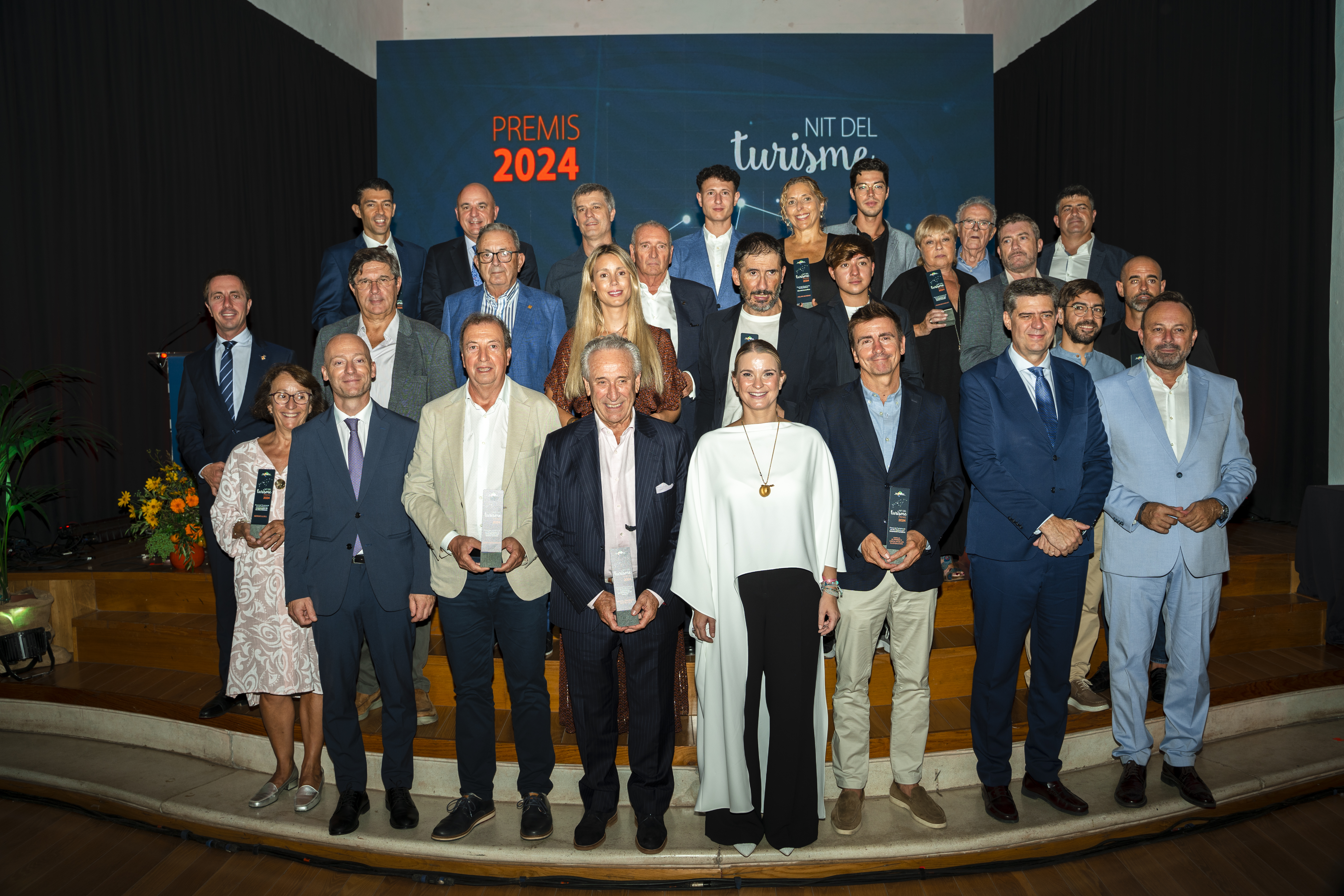  	archivopub.do?ctrl=MCRST7105ZI515828&id=515828