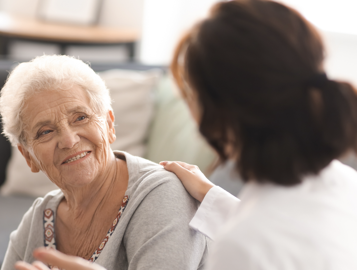 Mujeres en espacio sociosanitario