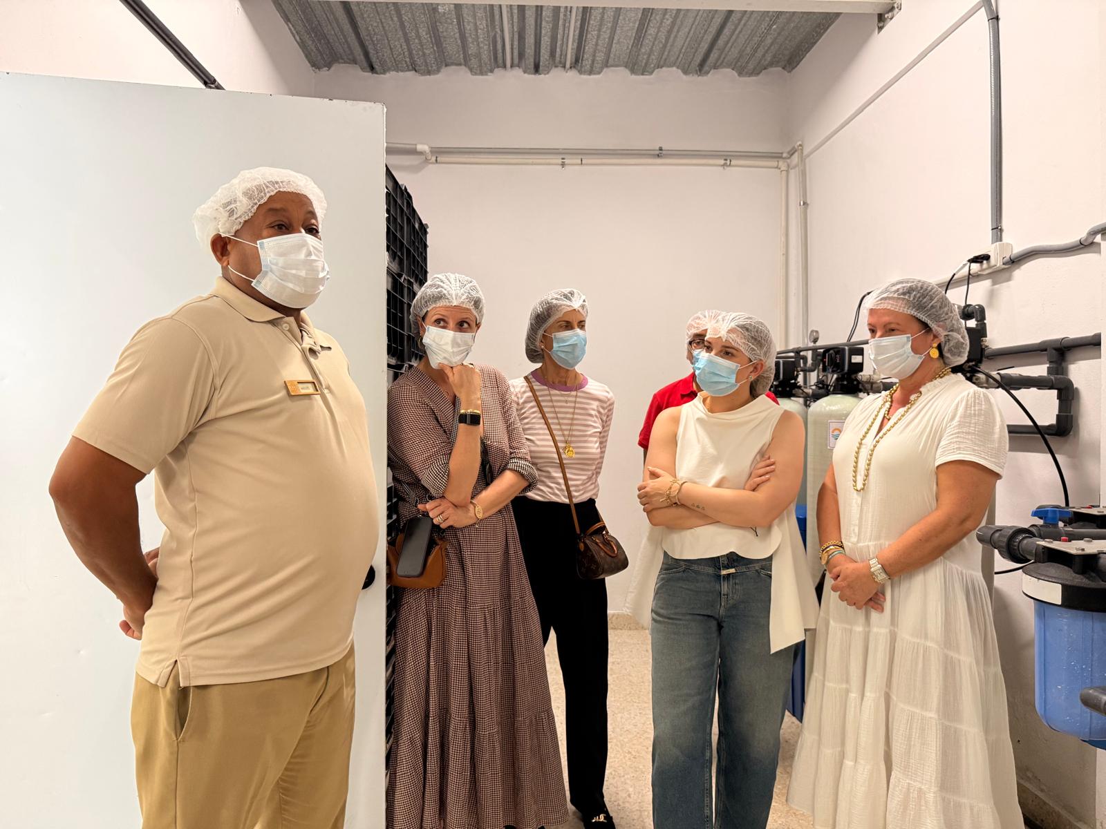 Marga Prohens ha visitat el projecte pioner de Piñero a Cayo Levantado