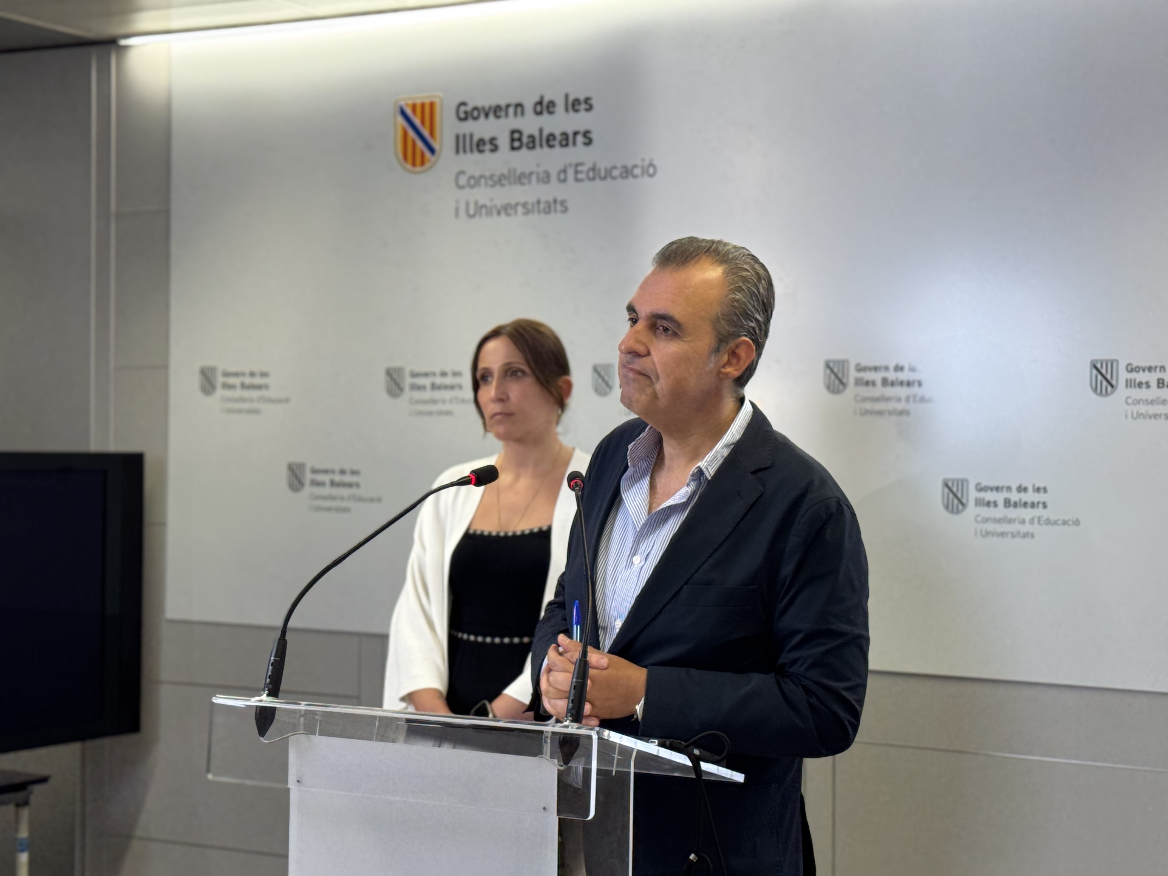 El conseller d’Educació i Universitats, Antoni Vera
