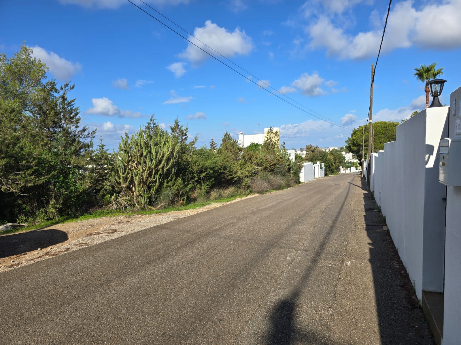 Solar adquirit on s'ubicarà la promoció d'habitatges.