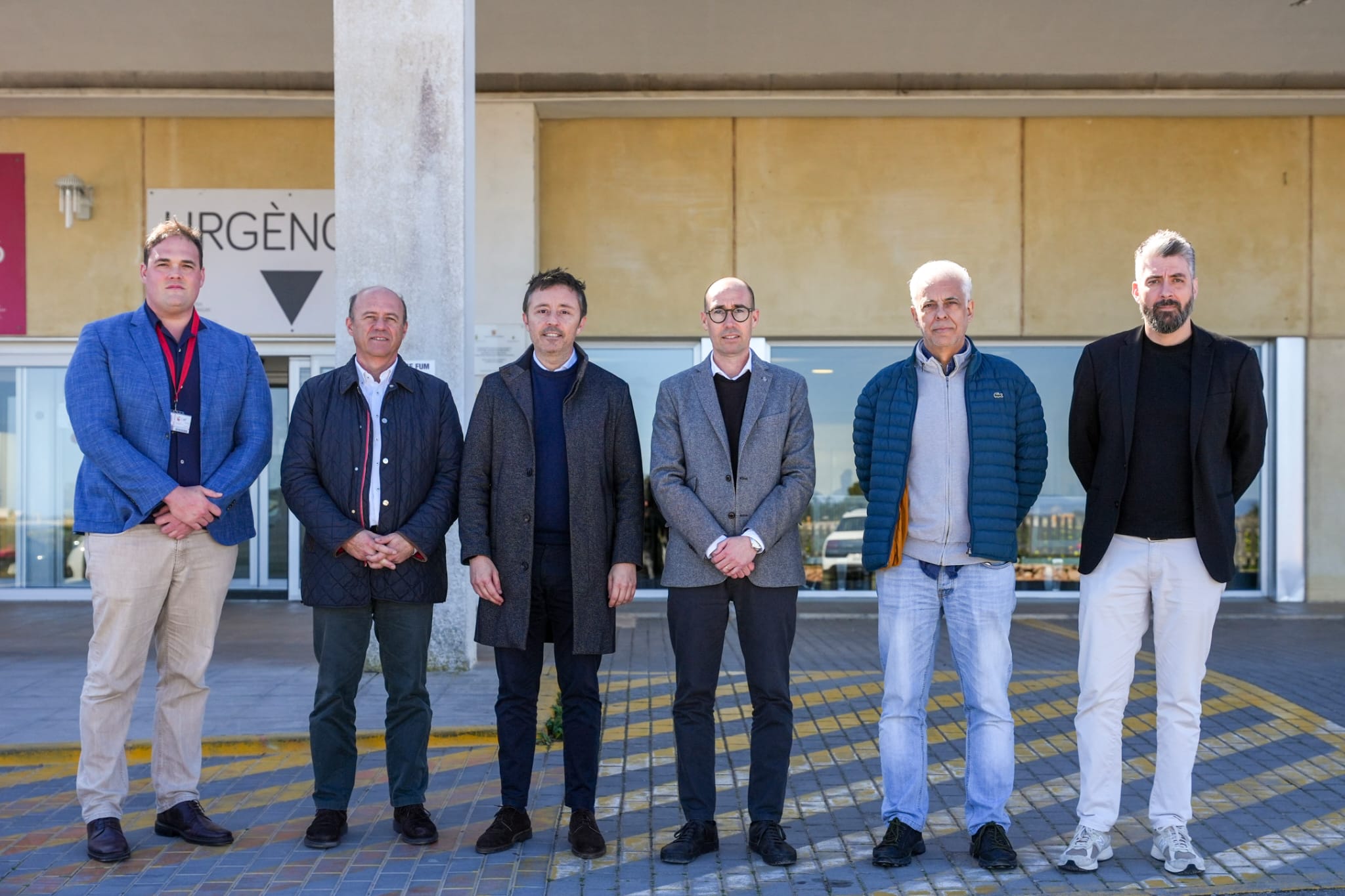 El president del Consell de Formentera, Óscar Portas, ha visitat l’Hospital de Formentera, acompanyat del director general del Servei de Salut, Javier Ureña, entre d'altres autoritats.
