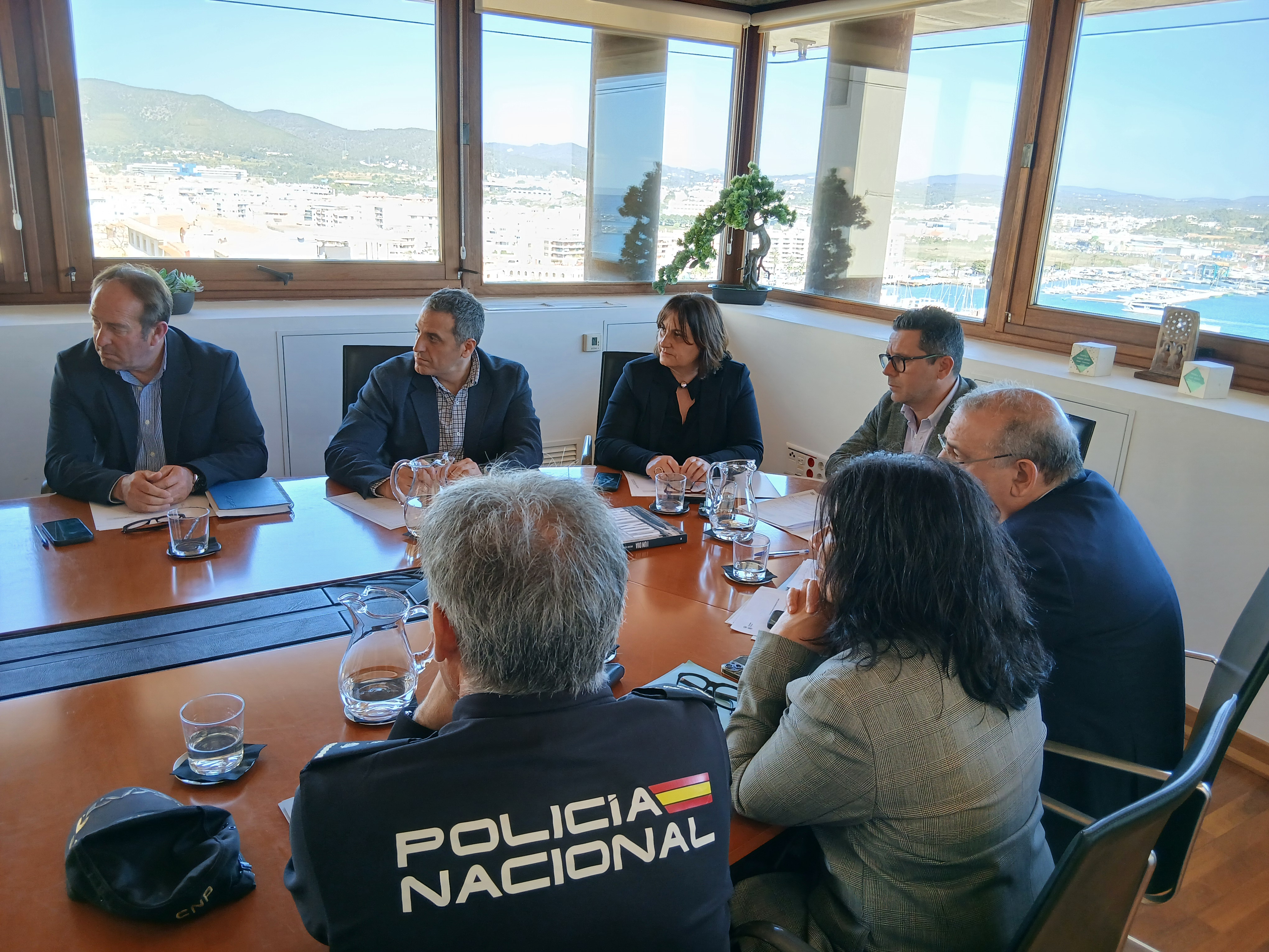 Reunió a Eivissa per tractar la seguretat de la capital pitiüsa