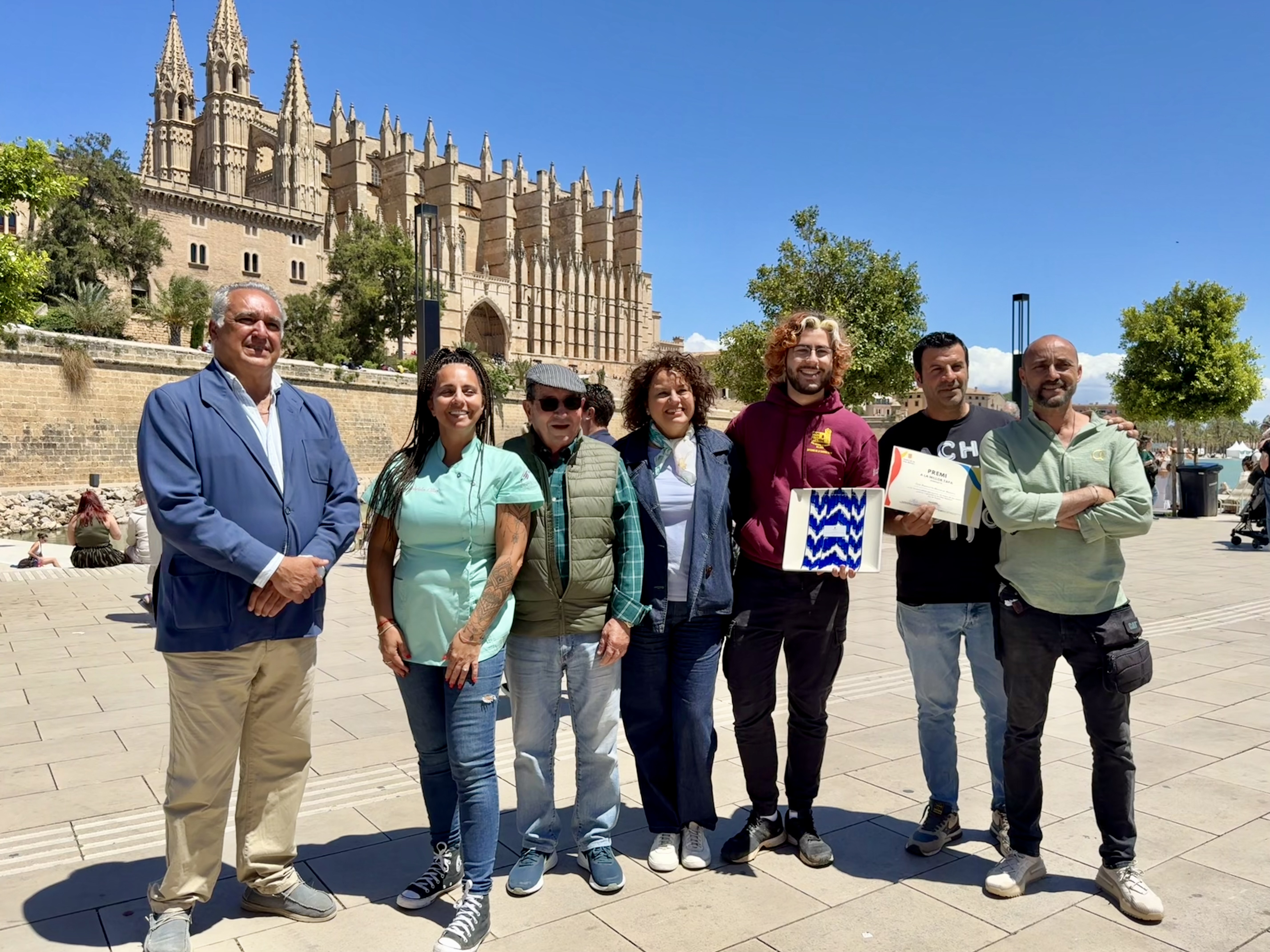 Integrants de la Casa Regional de Murcia a Mallorca, guanyadora del concurs \