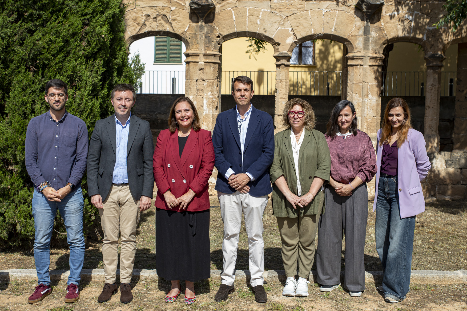 Autoritats participants en la presentació del conveni signat entre el Servei de Salut i l’Hospital Sant Joan de Déu. 