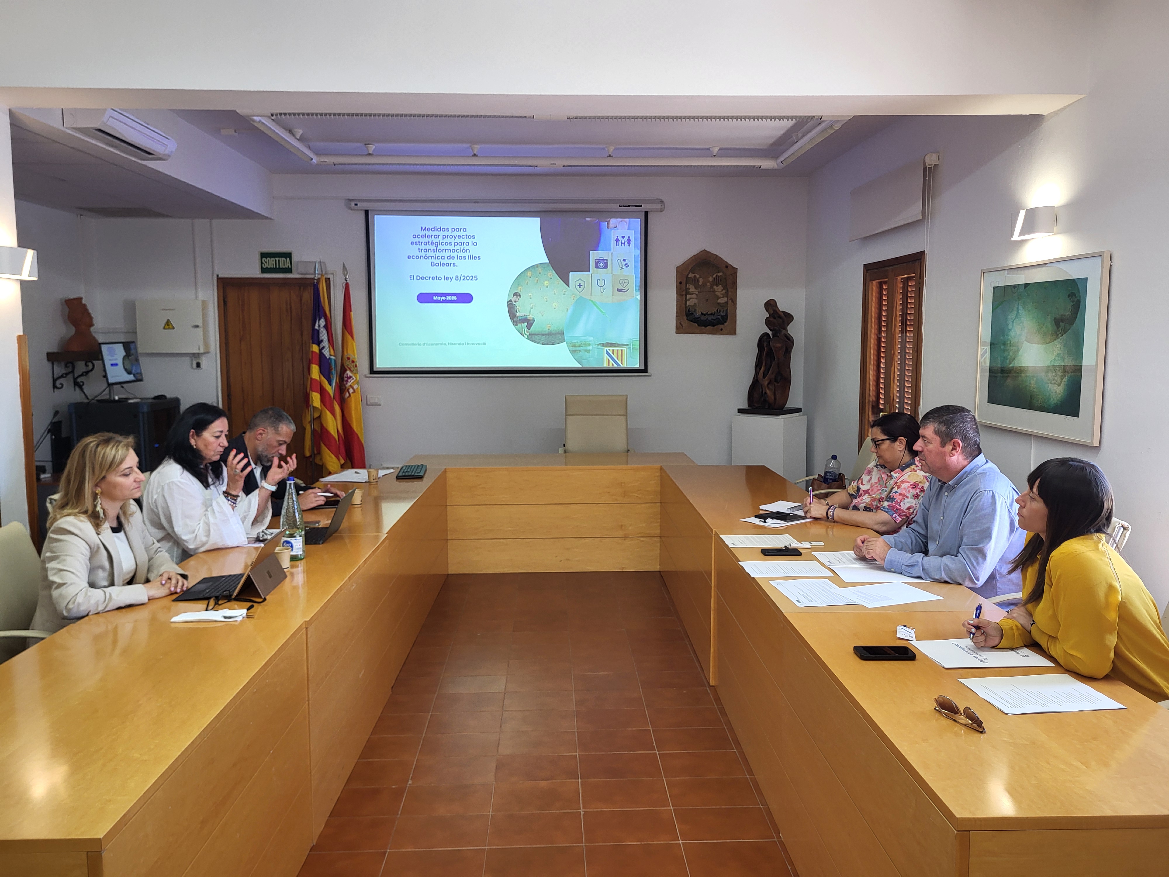 Imatge de la reunió al Consell de Formentera.