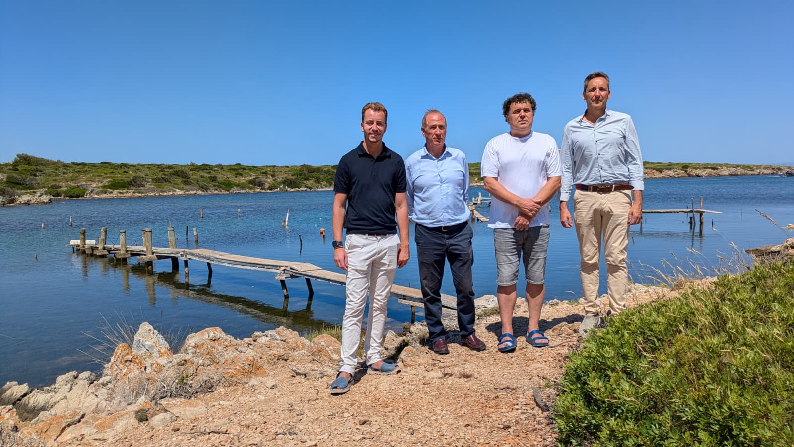 Les autoritats, al port de Sanitja