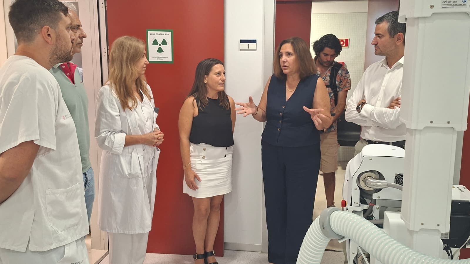 Visita de la consellera de Salut a la nova sala de radiologia del Centre de Salut Sant Antoni