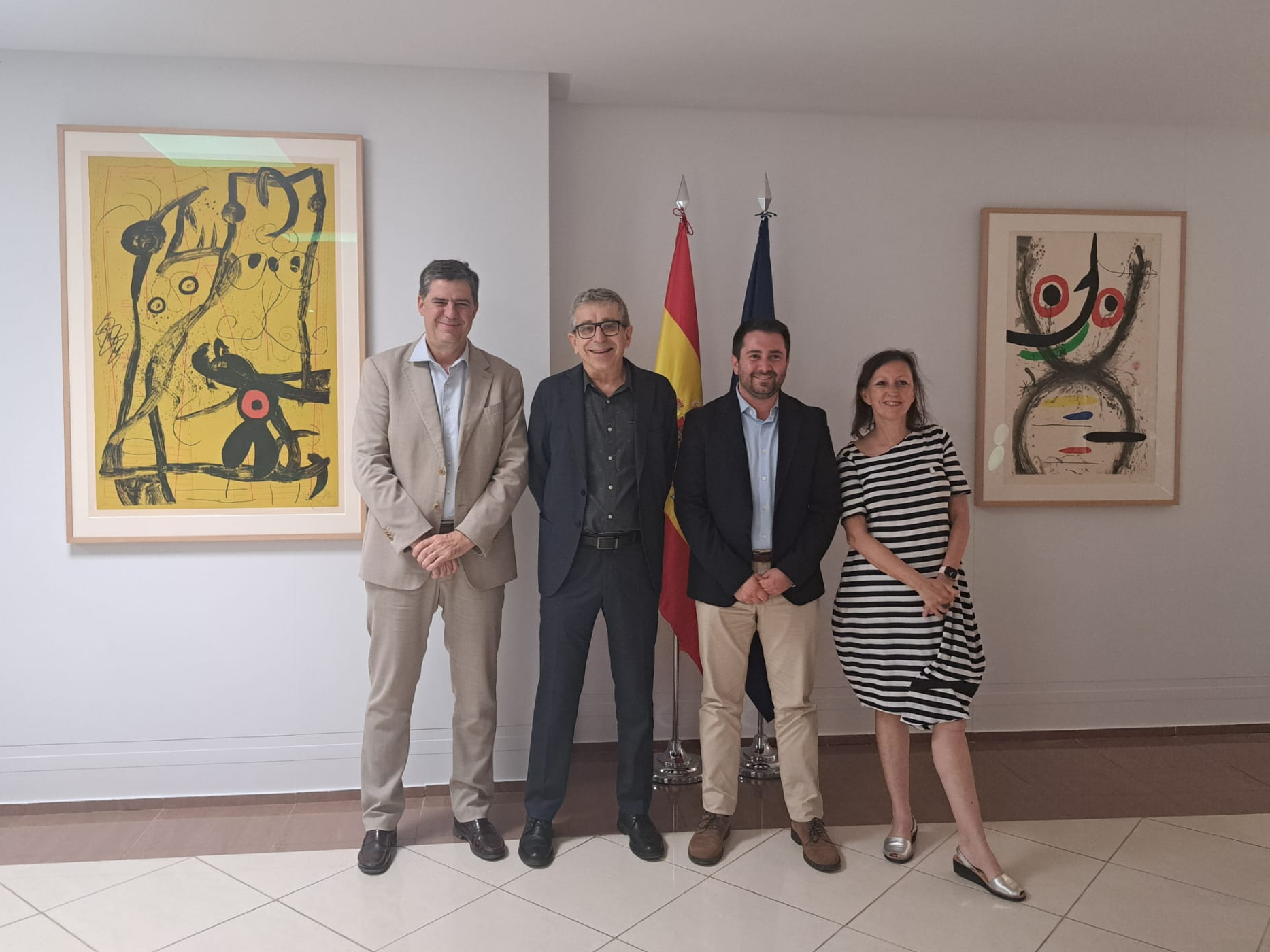 El conseller Jaume Bauzà i el director general de Cultura, Llorenç Perelló, amb el secretari d'Estat de Cultura, Jordi Martí Grau.