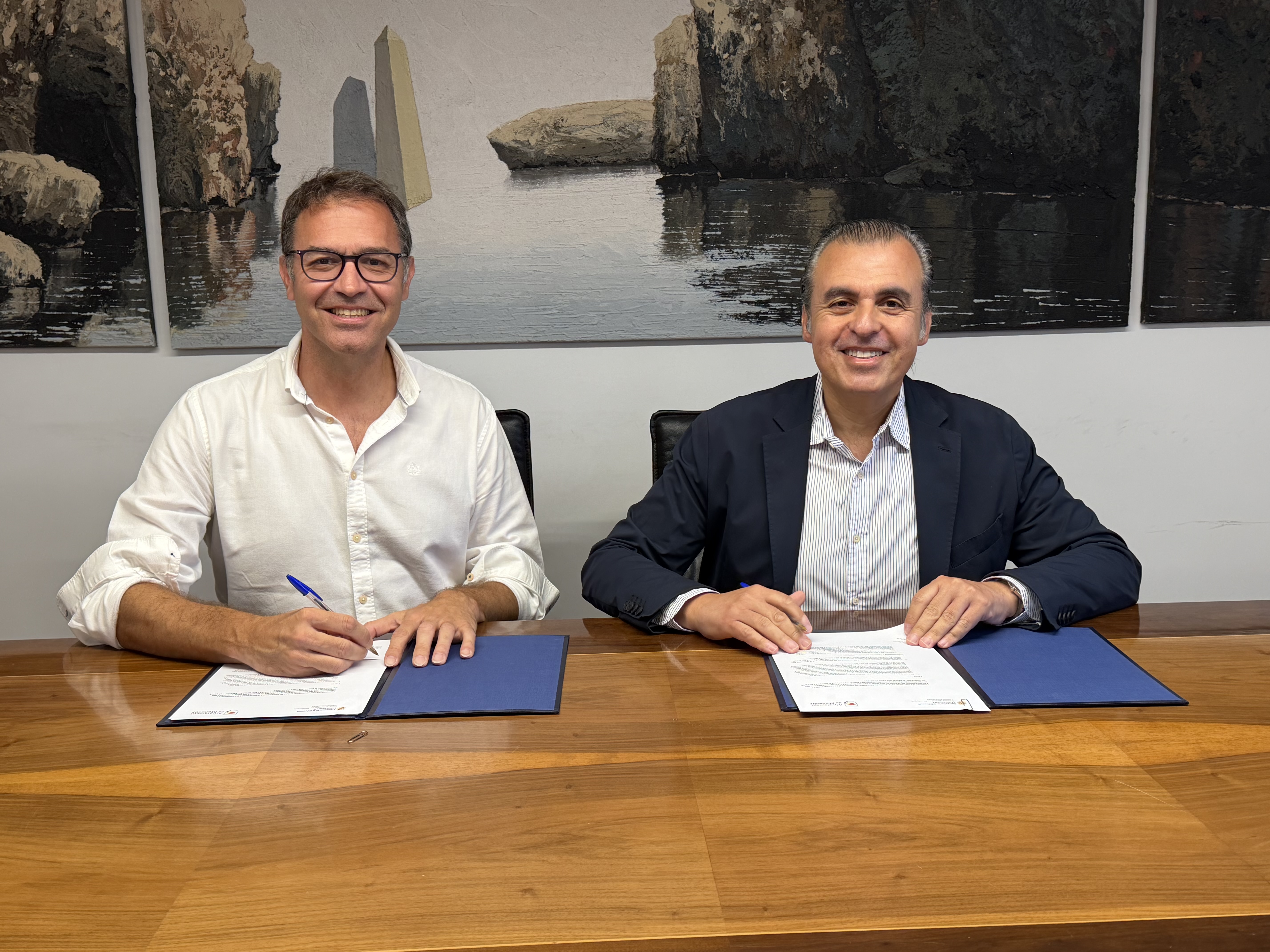 El Govern i l’Ajuntament de Manacor signen un conveni per posar en marxa els ensenyaments integrats de música