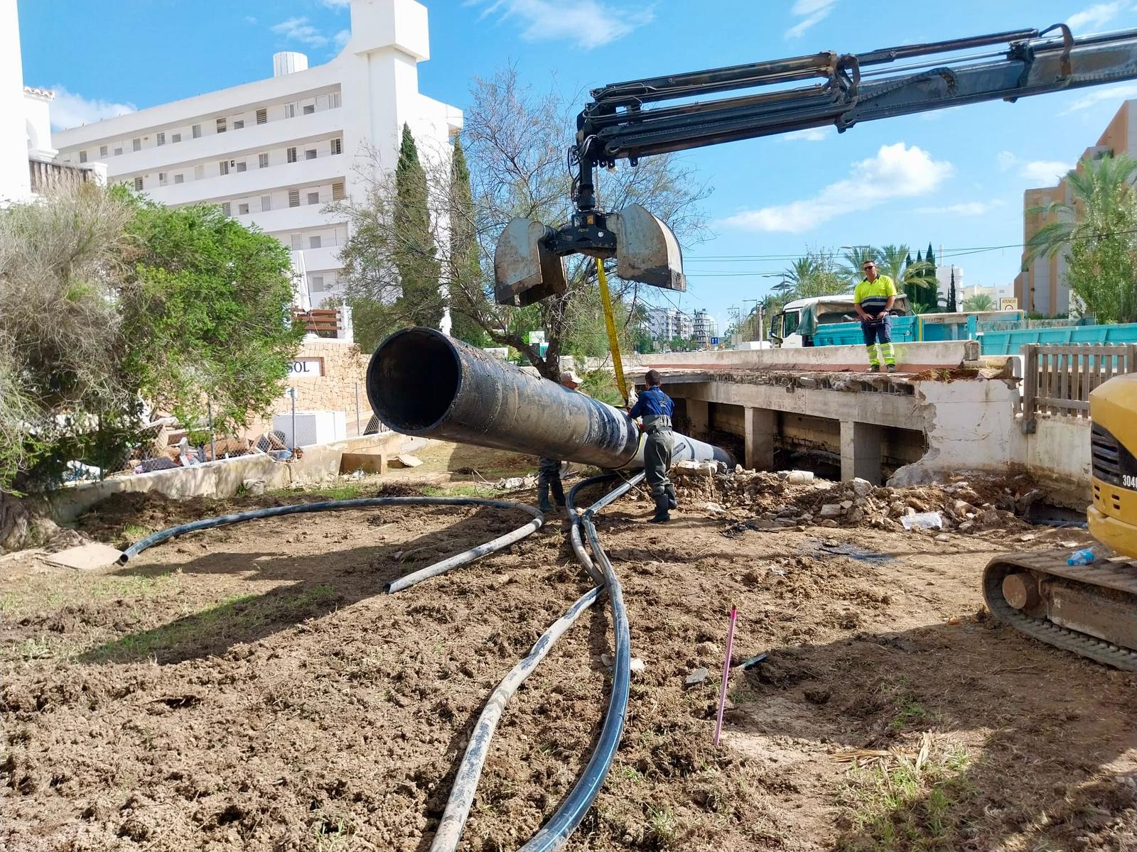 Obres a la dessalinitzadora de Santa Eulària