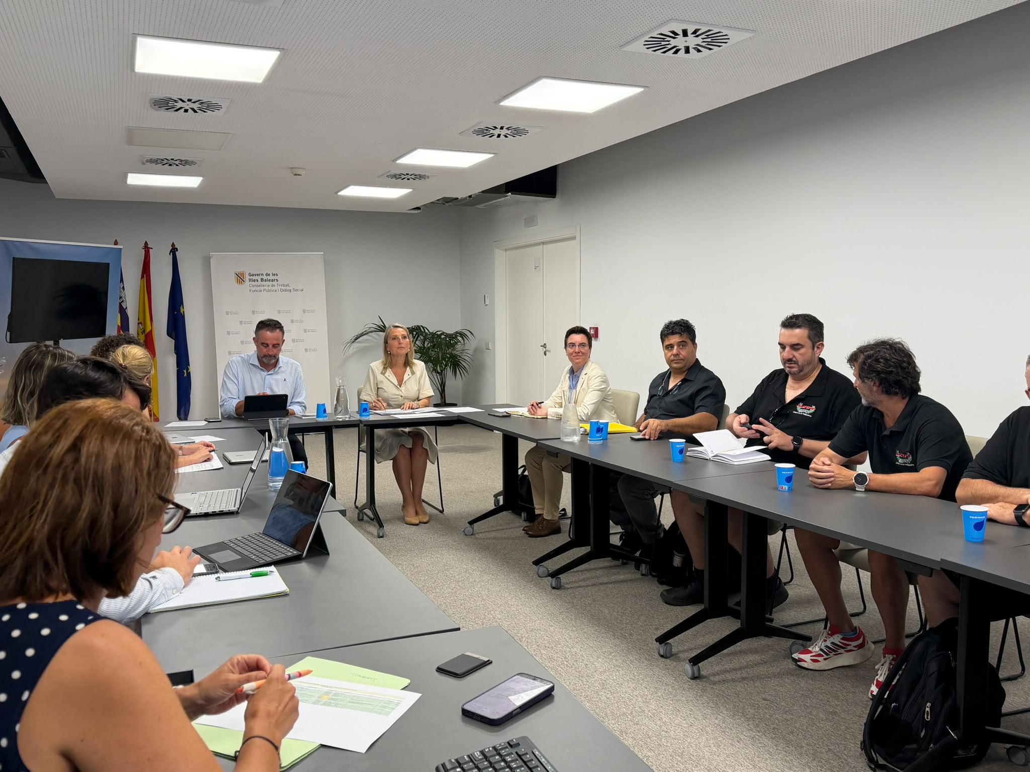 Constitució de la comissió de seguiment del conveni col·lectiu del sector de Transport Regular de viatgers de les Illes Balears
