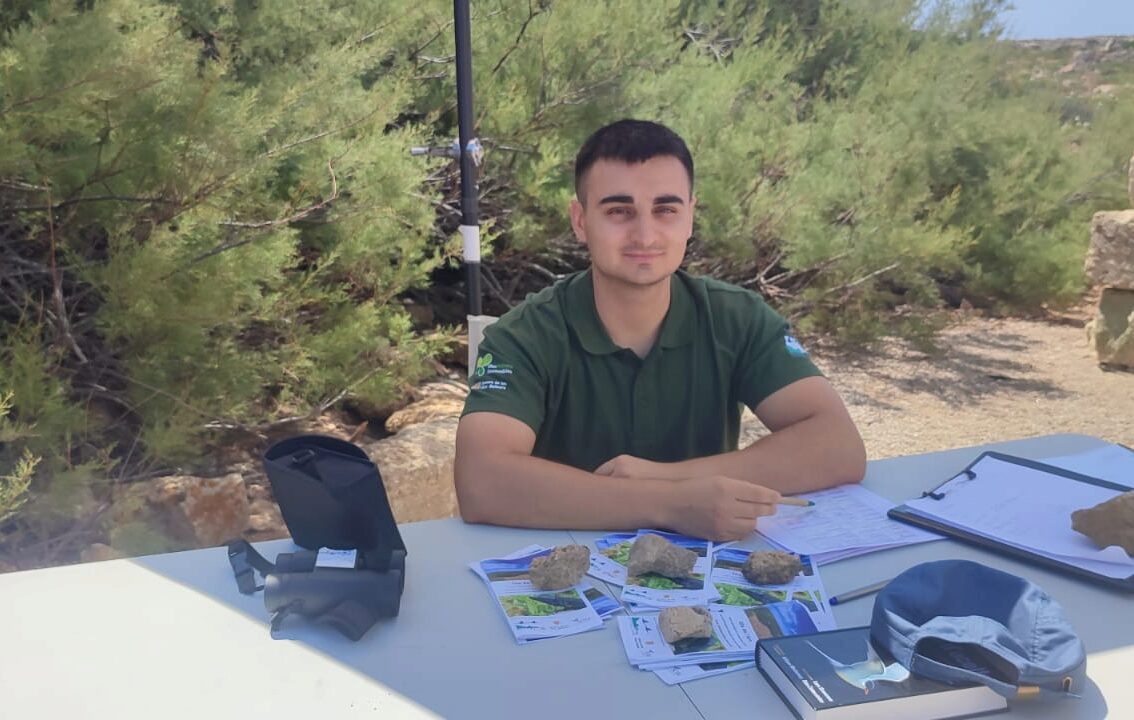  Educador i informador Illa de l'Aire 